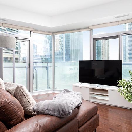 Downtown Toronto 2 Bedrooms Condo Exterior foto